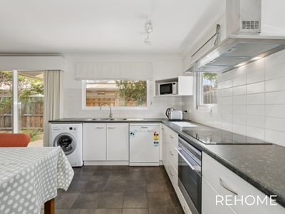 Granny Flat / 16 Glover Street, Dianella