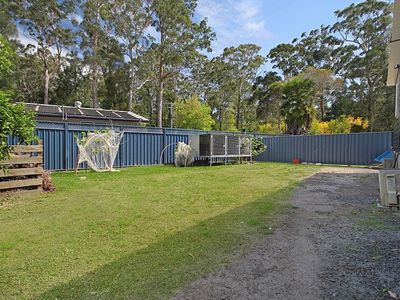 8 Watersedge Avenue, Basin View