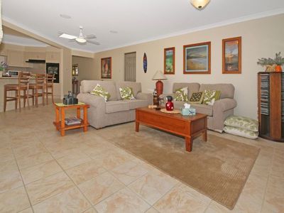 9 Maria Avenue, Burrill Lake