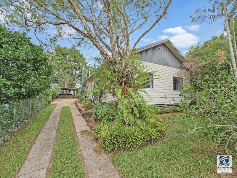 8 Evans Street , Atherton