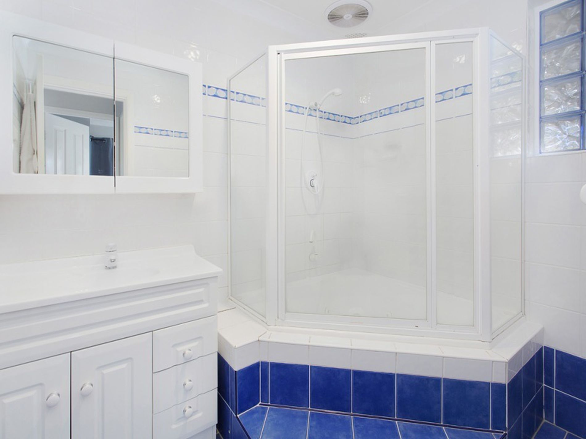 74 Landy Drive, Mount Warrigal