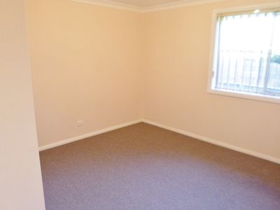 1 / 100 Glider Avenue, Blackbutt