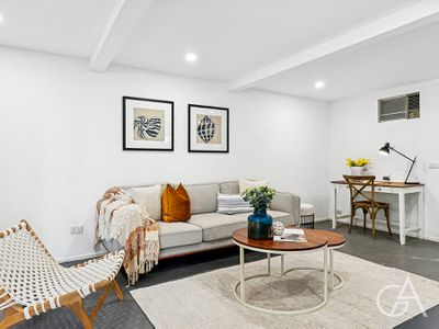 20 Shaw Street, Auchenflower