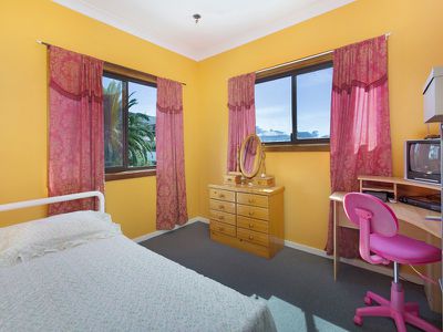 31 Lake Heights Road, Lake Heights