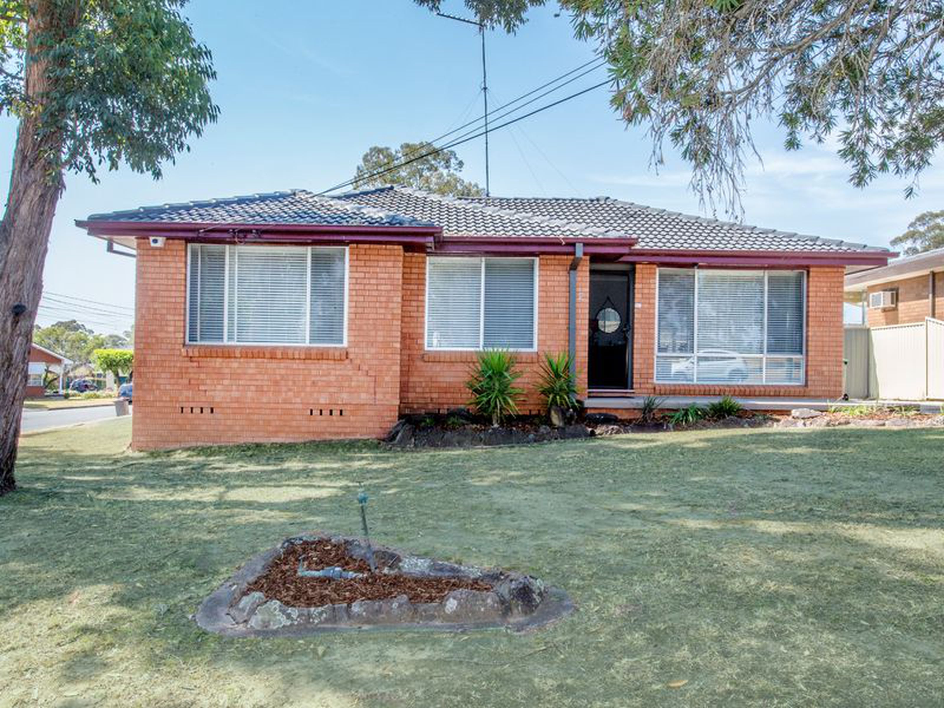 2 Robyn Avenue, SOUTH PENRITH