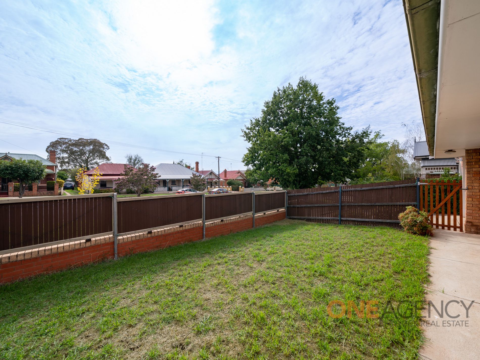 240 Russell Street, Bathurst