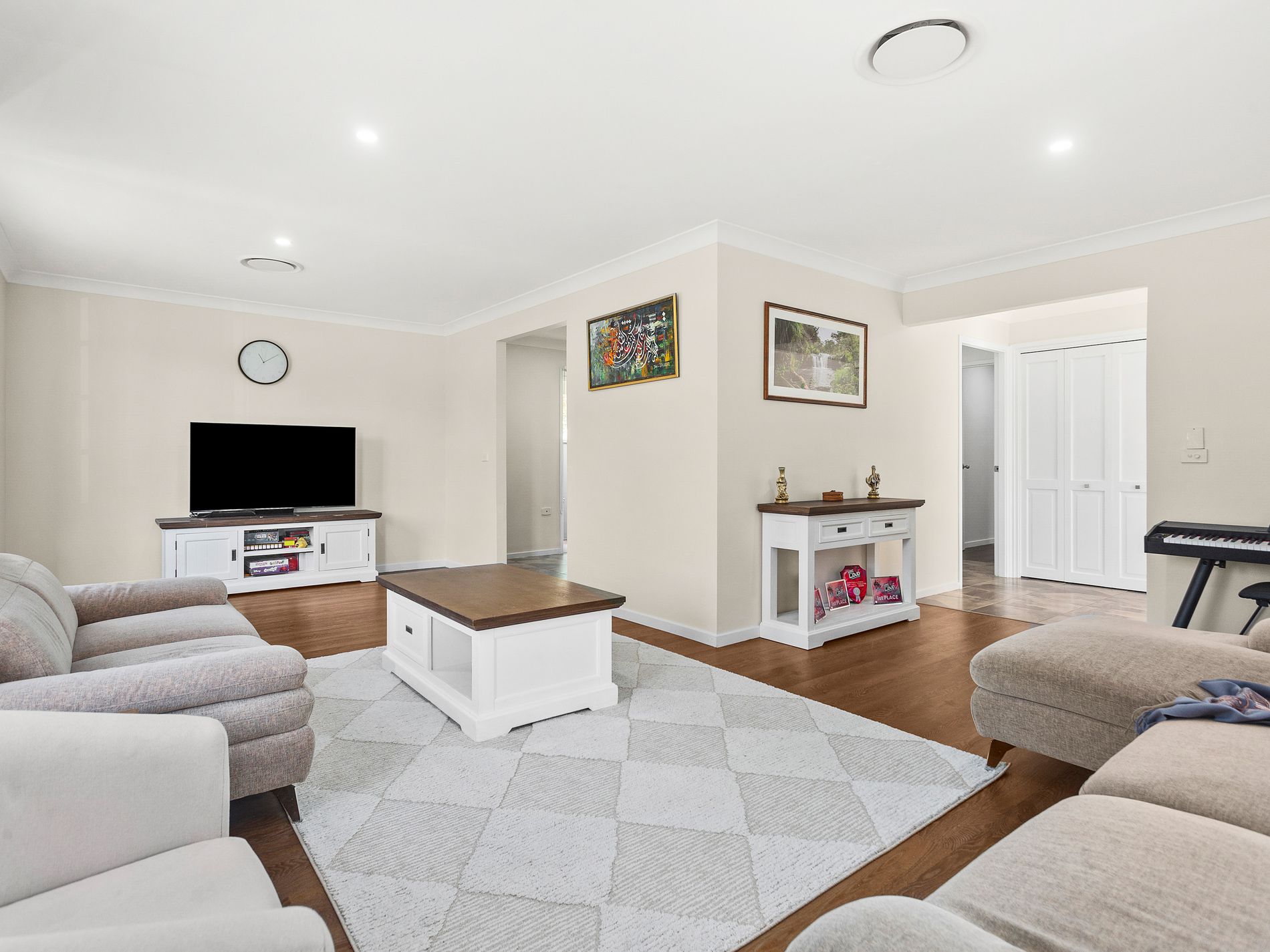 42 Tarra Crescent, Oak Flats