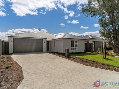 18 Koorla Drive , Helena Valley