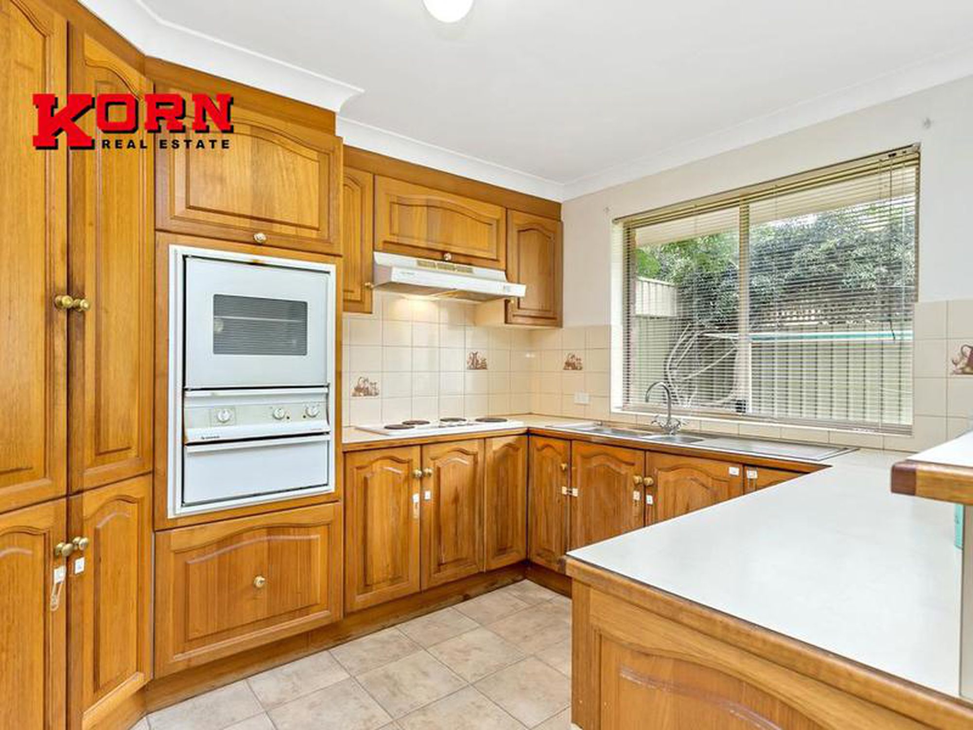 2 / 77A Churchill Road, Prospect