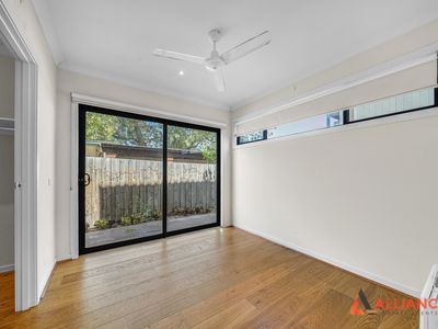 4 / 11 Ashley Street, Reservoir
