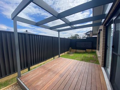 13 Landaise Rd, Austral