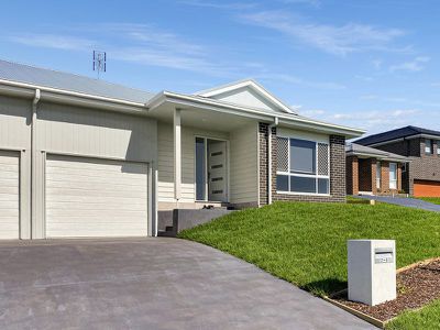 1 / 5 Heartwood Drive, Edgeworth