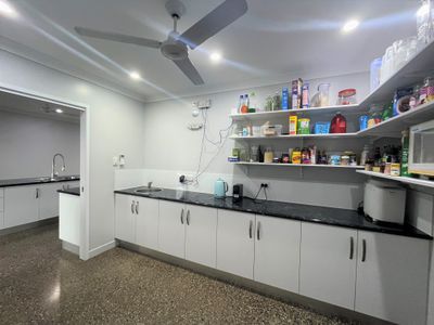 303 Acaciavale Road, Breddan