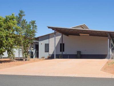 10 Minderoo Avenue, South Hedland