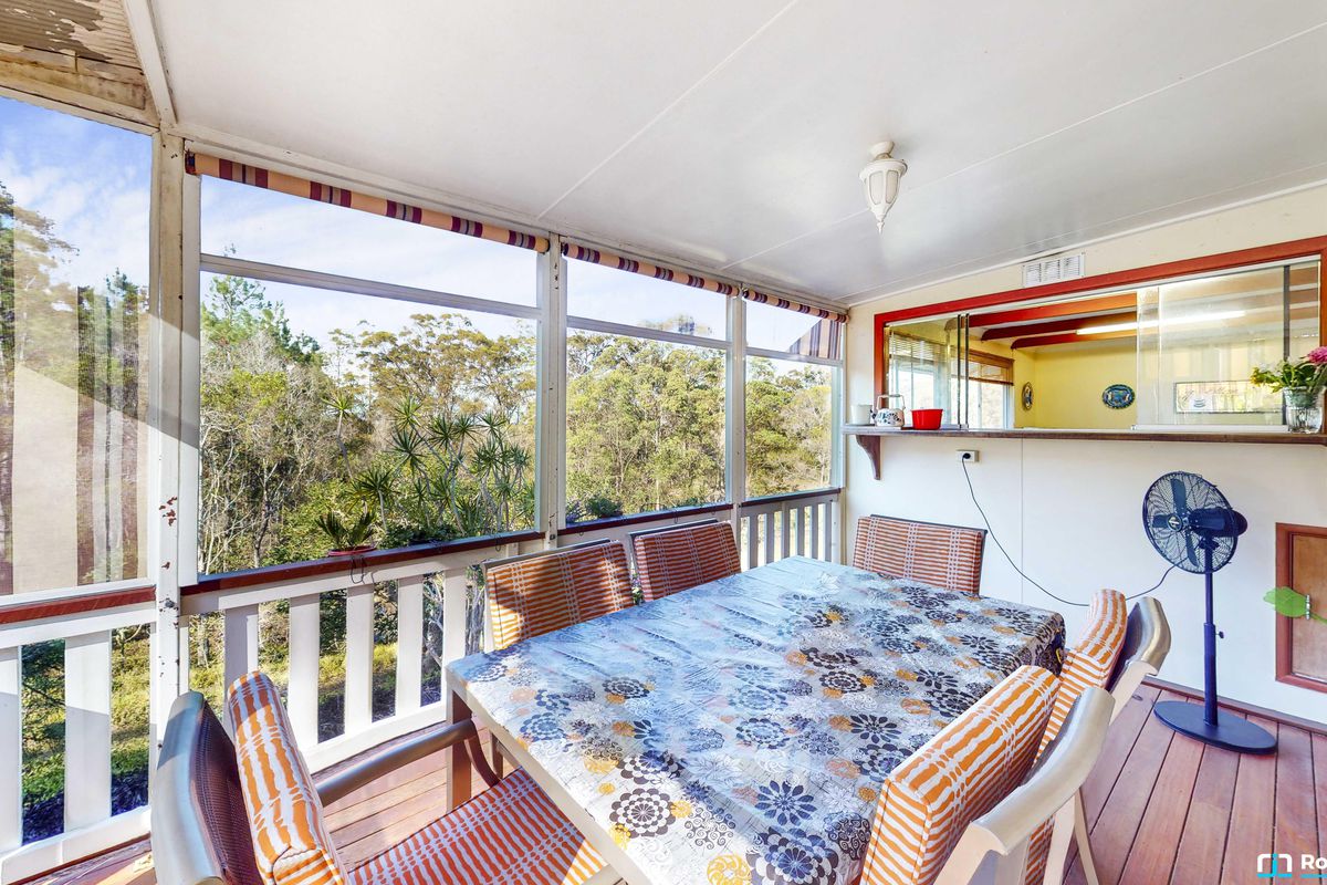 42 Hillview Lane, Pomona