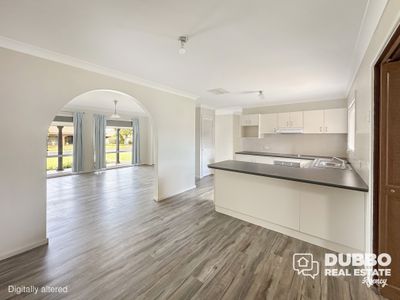8 Norfolk Crescent, Dubbo