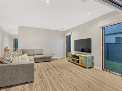 10 Haflinger Avenue, Clyde North