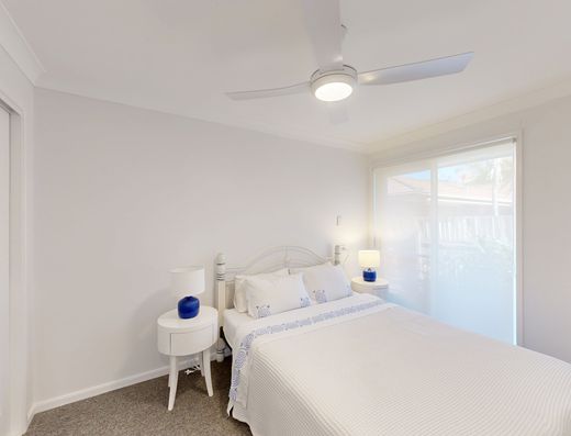 Spacious, Light-Filled Living in a Quiet Old Tewantin Cul-de-Sac image 13