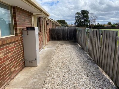 1 / 192 Tarneit Road, Werribee