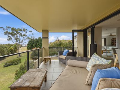 10 Reece Street, George Town