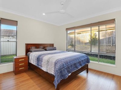 5 Andromeda Drive, Coomera