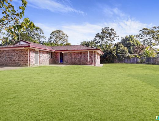 Rare 879 m² Block with Shed in Sought-After Old Tewantin image 18