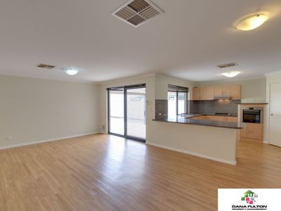 24 Coffs Bend, Secret Harbour