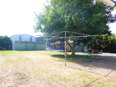 93 Livingstone St, Avenel