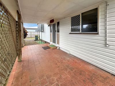 2 CANOPUS CIRCUIT, Atherton