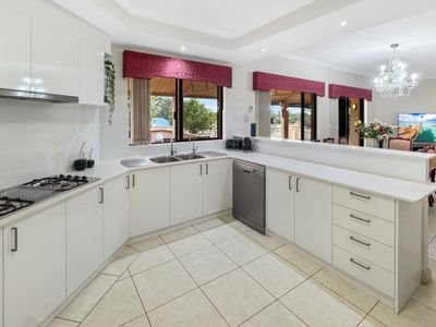 14 Orlando Avenue, Bibra Lake