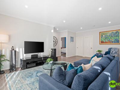 25 Farrier Crescent, Hamlyn Terrace