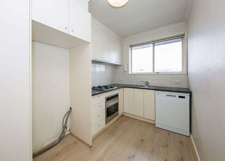 17 / 11 - 13 Llaneast Street, Armadale