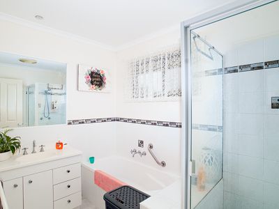 16 Kestrel Court, Eli Waters