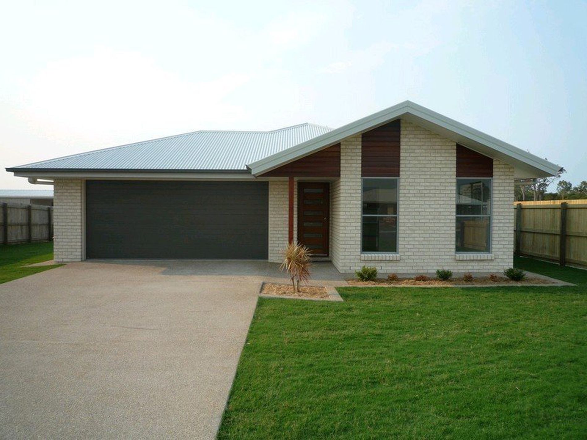 9 OrioleCourt, Woodgate