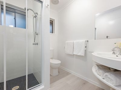 111 Bray Road, Lawnton