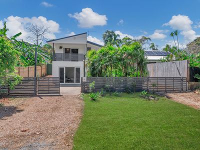 16 Acacia Street, Holloways Beach