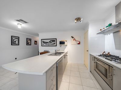 5 Mystery Road, Banksia Grove