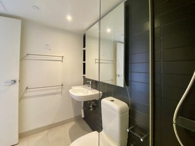 524 / 572 St Kilda Road, Melbourne