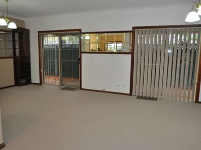 11 Bishop Street, Dubbo