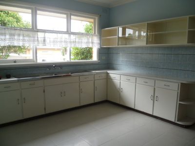 140 Vines Road, Hamlyn Heights