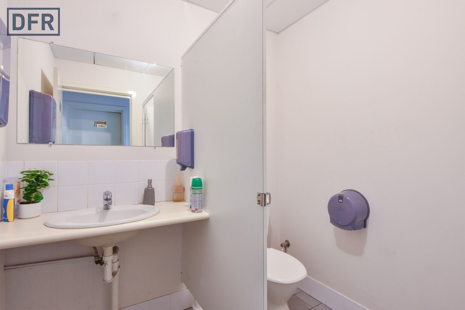 30 Parkinson Lane, Kardinya