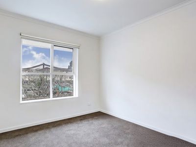 17 / 1 Hatfield Court, West Footscray