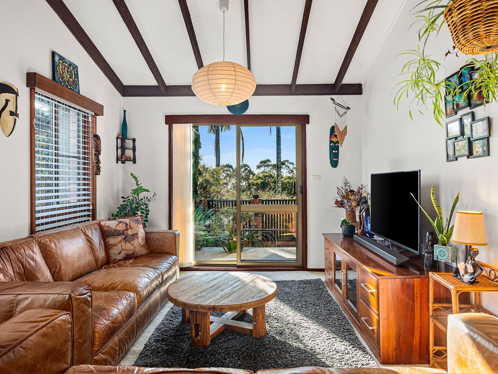 76 Crest Road, Albion Park
