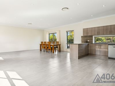 2 Priors Pocket Road, Moggill