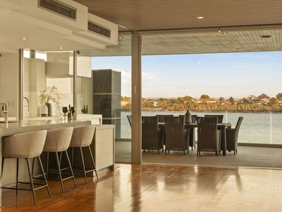 43 The Esplanade, Mount Pleasant