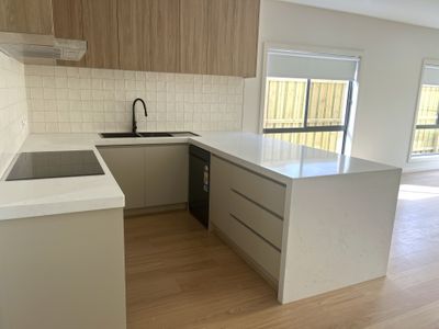 30 Climate Street, Fraser Rise