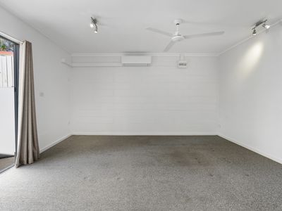1 / 10 Cassia Street, Edge Hill
