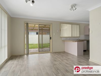 4 Timbara Court, Wattle Grove