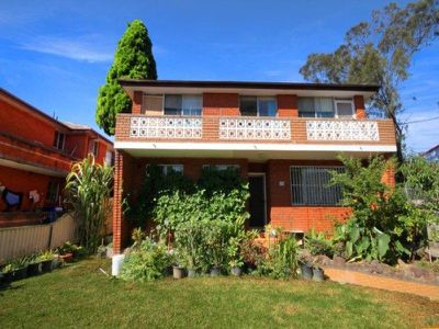 2 / 81 Hampden Road, Lakemba