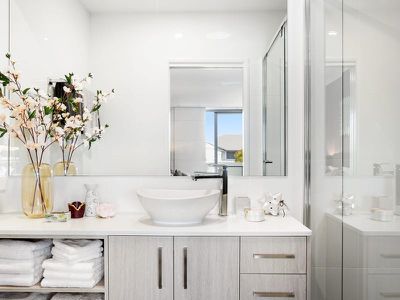 1 / 50 Compass Drive, Biggera Waters